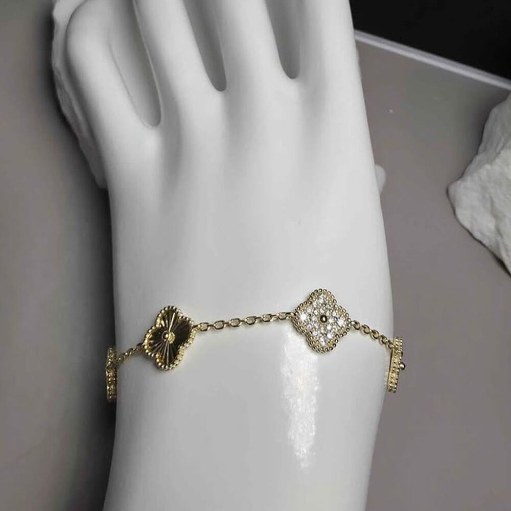 7"+1" 0.42ct Moissanite & Diamond-Cut Clover Bracelet in Gold Over Silver - Picture 6 of 8
